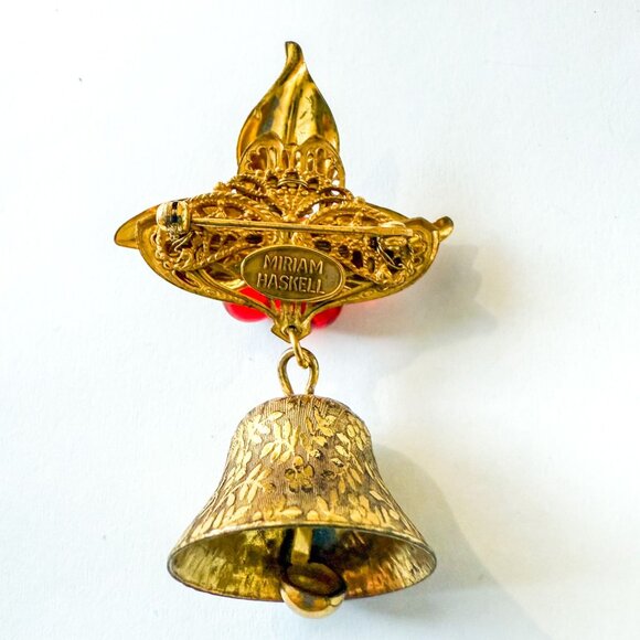 Vintage Gold Tone Miriam Haskell Holly Bell Brooch With Red Beads & Leaves - Picture 8 of 8